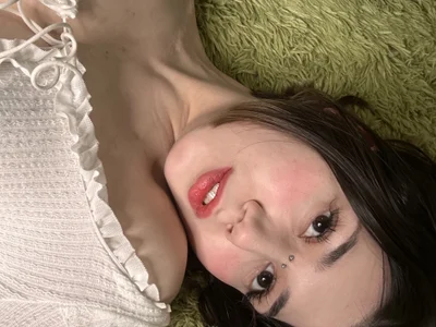RoxannaCarver webcam livesex profile in lesbian cams